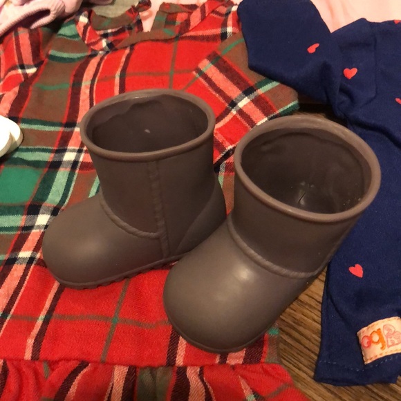 Large doll clothes bundle: nightgown, dress, tunic, cardigan, PJs, dress, tights - Picture 3 of 17